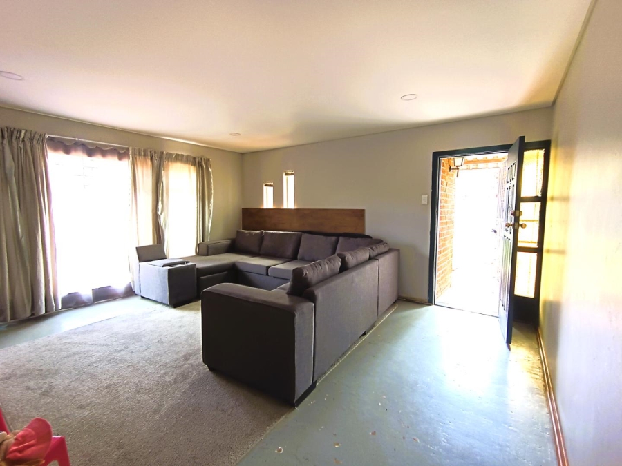 4 Bedroom Property for Sale in Universitas Free State